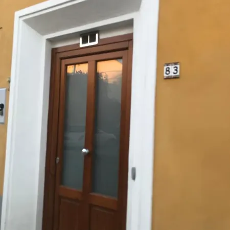 Guest house Black And Wite